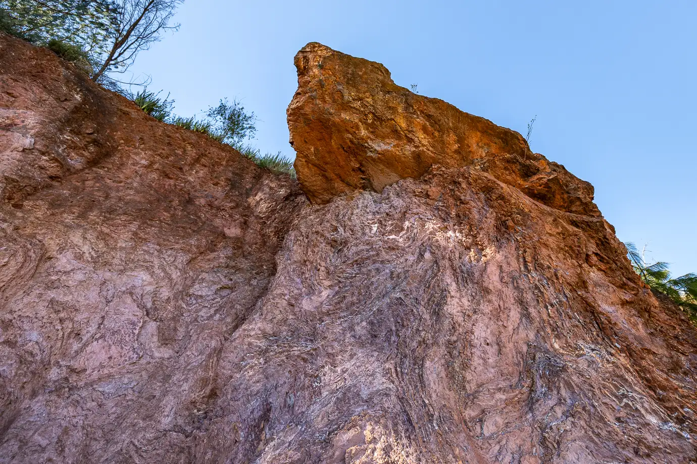 Painted Quarry & Baryte
