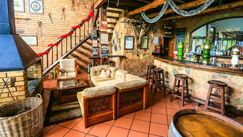 Hops Hollow Country House & Brewery