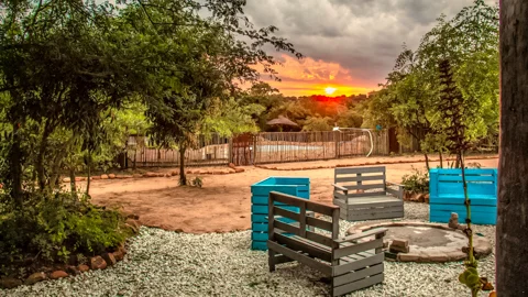 Shik Shack Backpackers & Cultural Tours